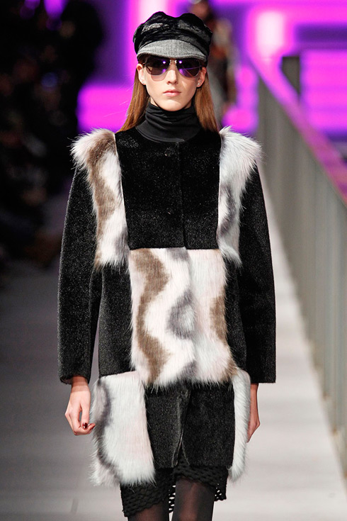 080BcnFashion_CustoBarcelona_LostinVogue_18