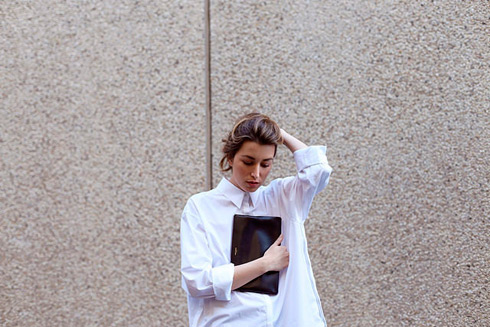 AcoolerBlackandwhitelook_LostinVogue_02