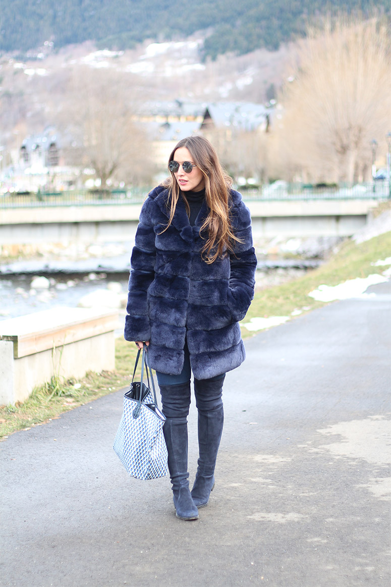 AllinBlue_EliG_Dulifurs_LostinVogue_02