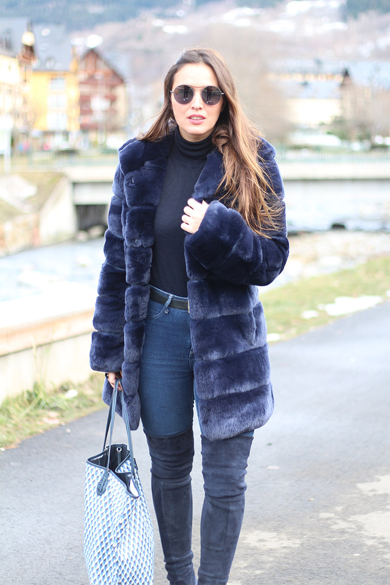 AllinBlue_EliG_Dulifurs_LostinVogue_04