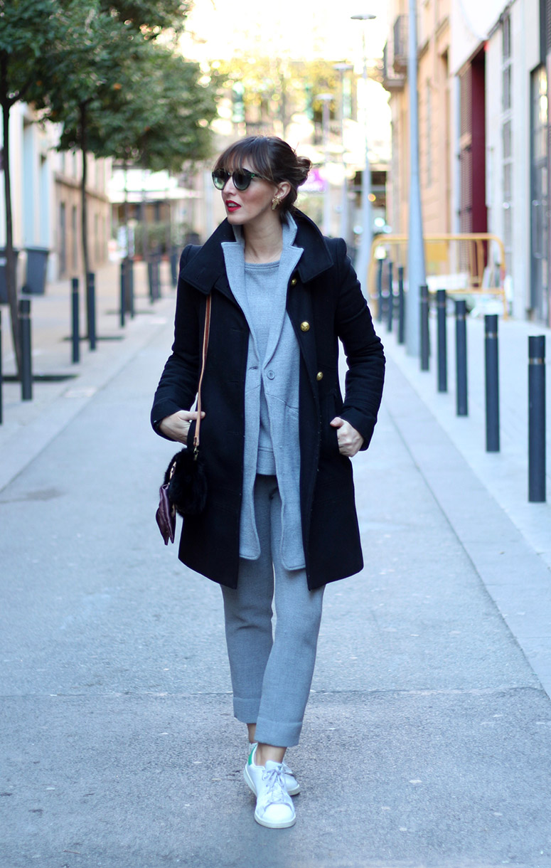 BeHappyWoman_LostinVogue_EliG_02