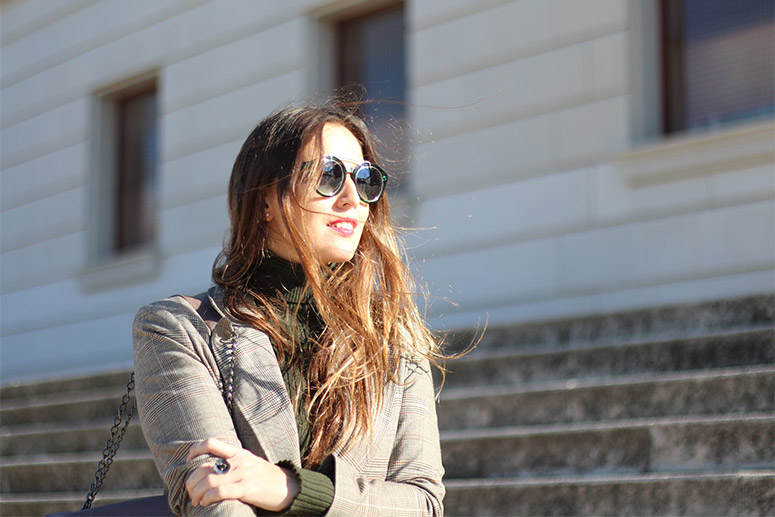 Blazer+CuelloAlto_EliG_LostinVogue_01