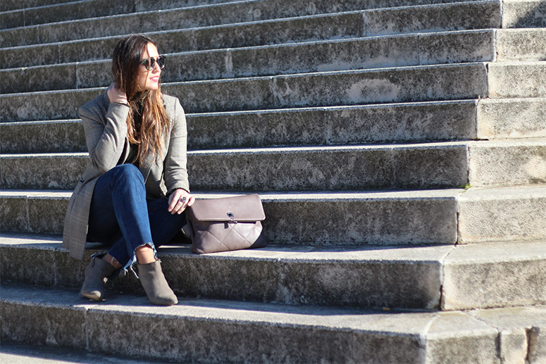 Blazer+CuelloAlto_EliG_LostinVogue_03
