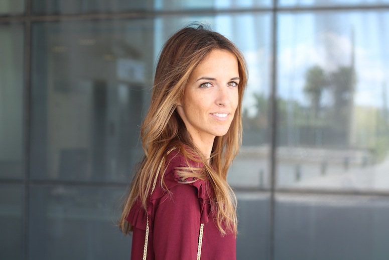 burgundy-girl-www-lostinvogue-com-8
