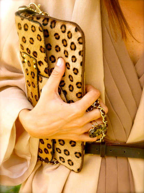 Nude pleats 1