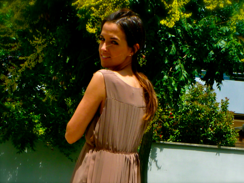 Nude pleats 10
