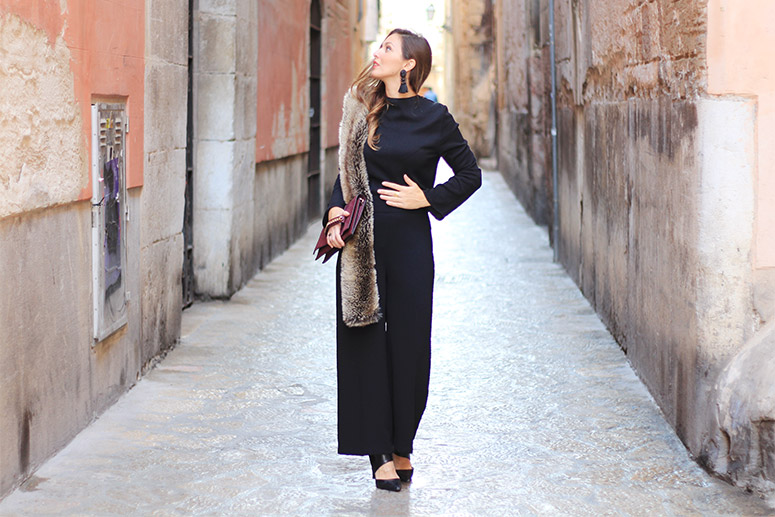 ChristmasinBlack_LostinVogue_EliG_01