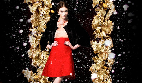 ChristmasinRed_LostinVogue_06