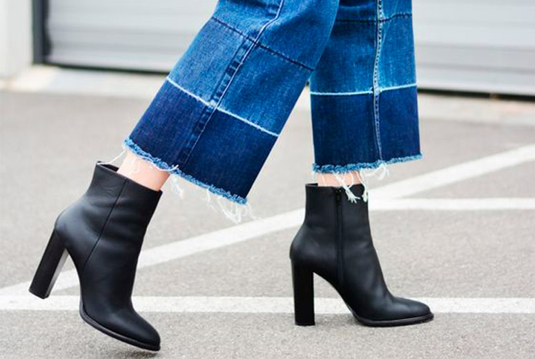 CroppedJeansandbooties_LostinVogue_01