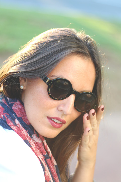 DarkRed_EliG_LostinVogue_12