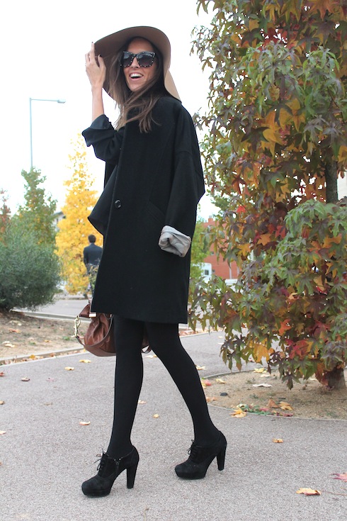 FLOPPY HAT AND SYSTEM ACTION www.lostinvogue.com 1