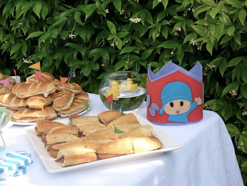 First Birthday Pocoyo party lostinvogue.com 19