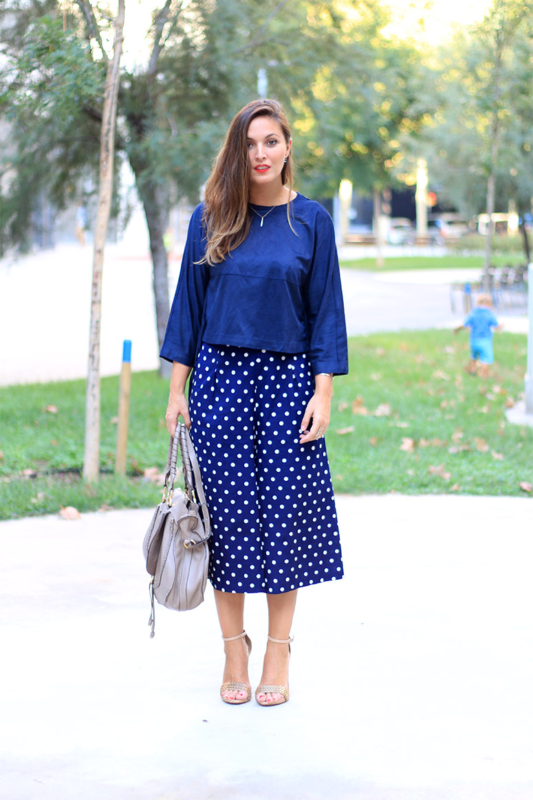 Fringed&Dots_EliG_LostinVogue_02