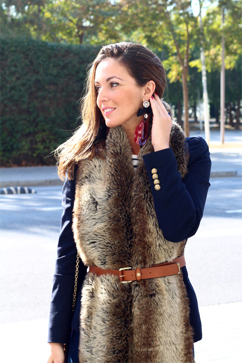 FurScarf_LostinVogue_EliG_01