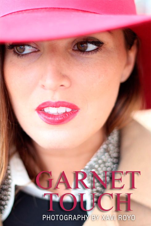 GarnetTouch_LostinVogue_00
