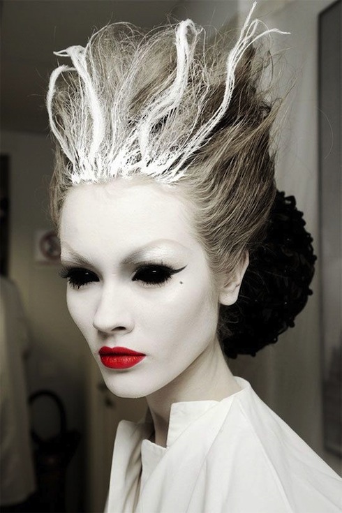 Halloween ideas halloween costumes halloween make up lostinvogue.com 0
