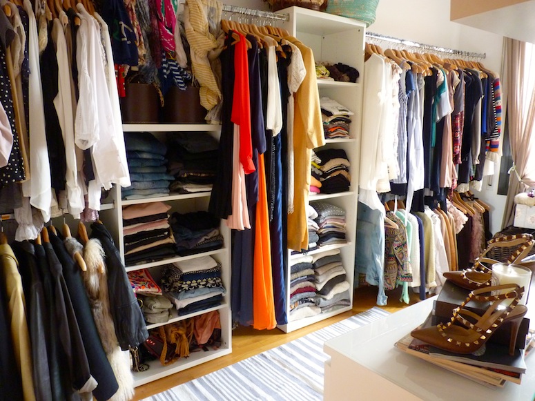 Inside a bloggers closet www.lostinvogue.com (all rights reserved) 12