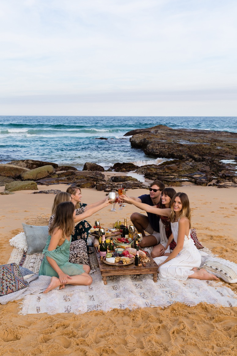 Jessica-Stein-Moet-Melissa-Findley-2