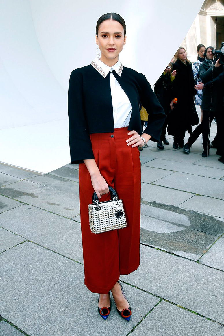 JessicaAlba_PFW_LostinVogue_05