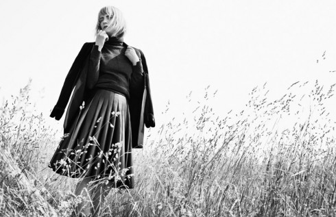Kristen Owen by Lachlan Bailey for Vogue Spain 2