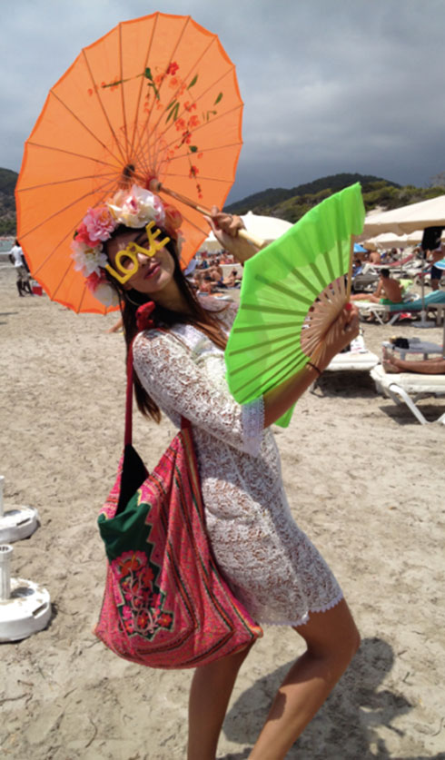 LaDespedida_LostinVogue_01