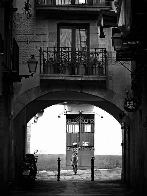 Lastchancetothecold_EliG_LostinVogue_07