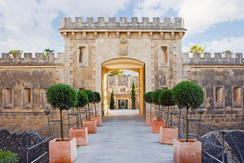 LostinCoolPlaces_CapRocatHotel_LostinVogue_04