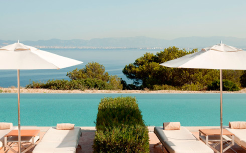LostinCoolPlaces_CapRocatHotel_LostinVogue_06