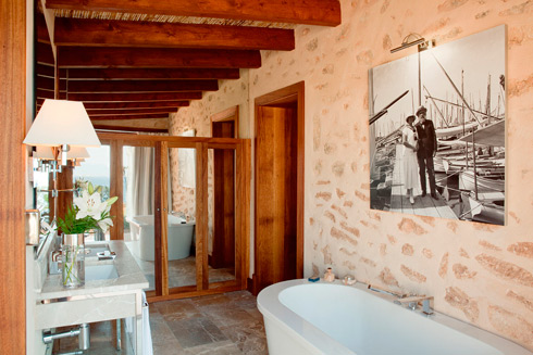 LostinCoolPlaces_CapRocatHotel_LostinVogue_09