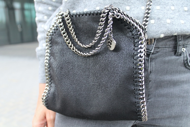 Mini falabella stella mccartney lostinvogue.com 2