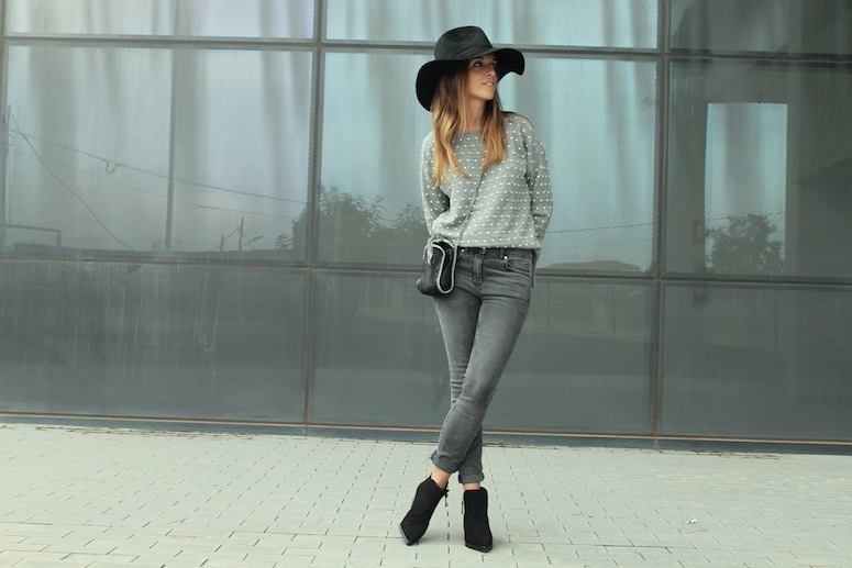 Mini falabella stella mccartney lostinvogue.com 7