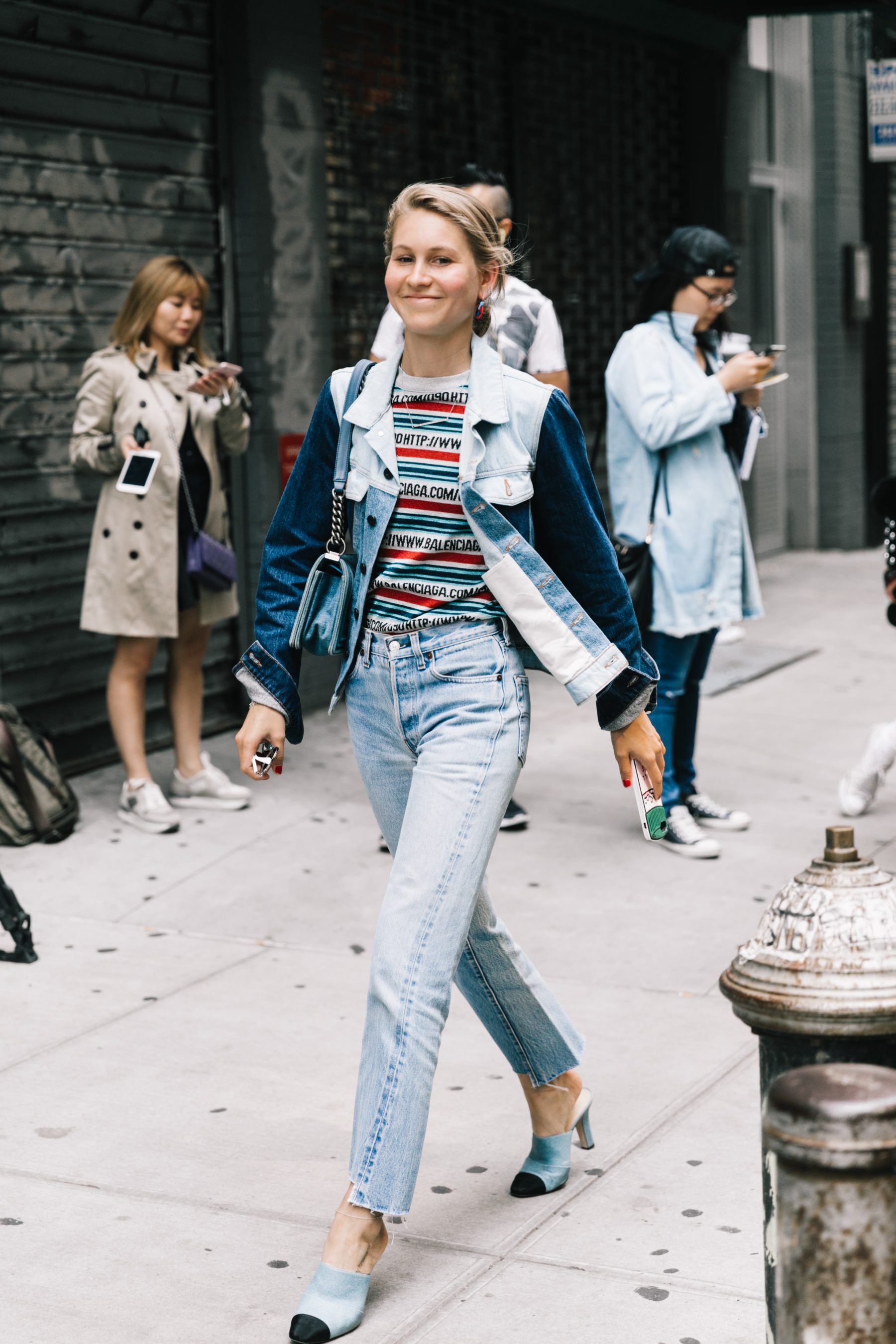 NYFW-SS18-New_York_Fashion_Week-Street_Style-Vogue-Collage_Vintage-283-1800x2700