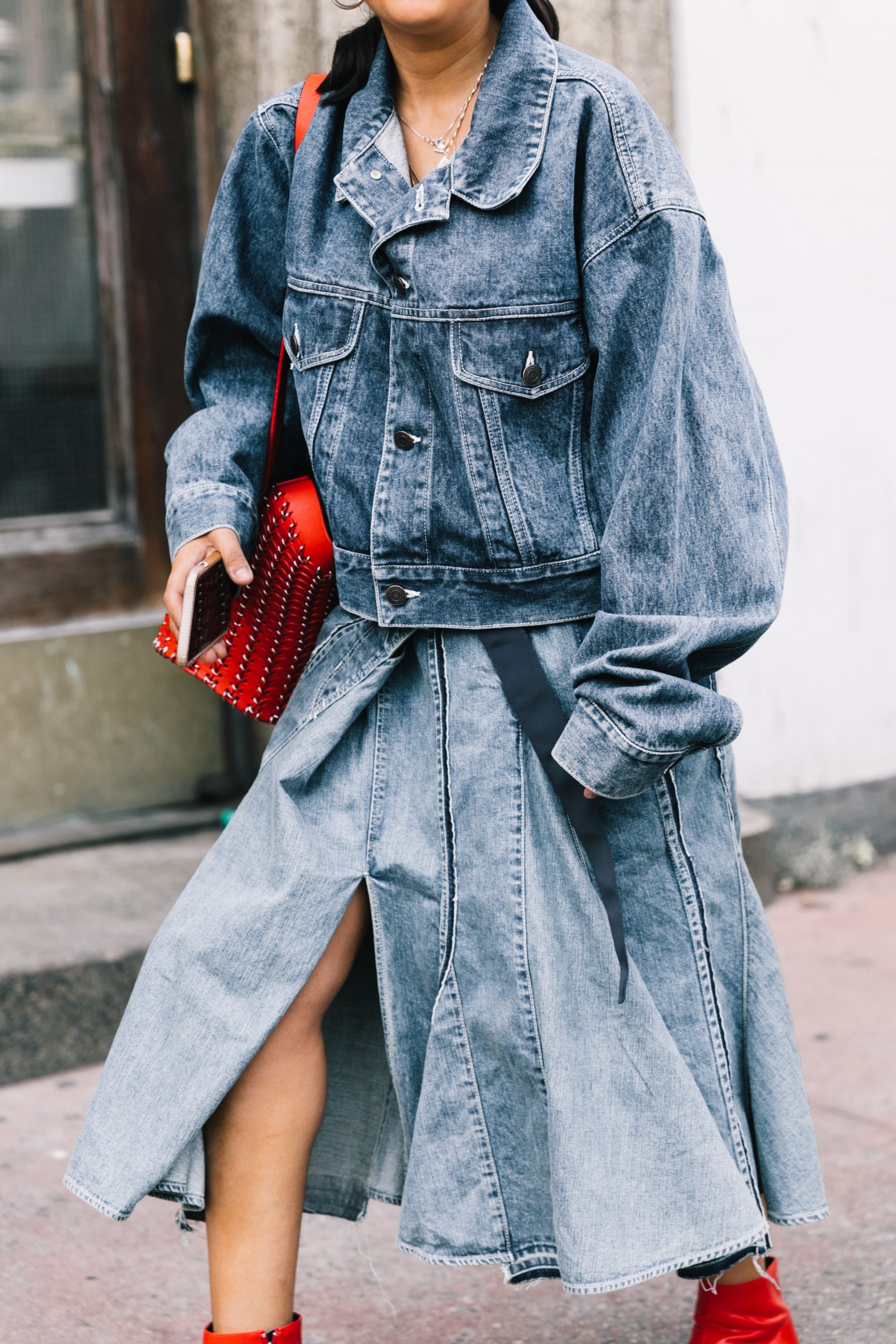NYFW-SS18-New_York_Fashion_Week-Street_Style-Vogue-Collage_Vintage-74-3-1800x2700