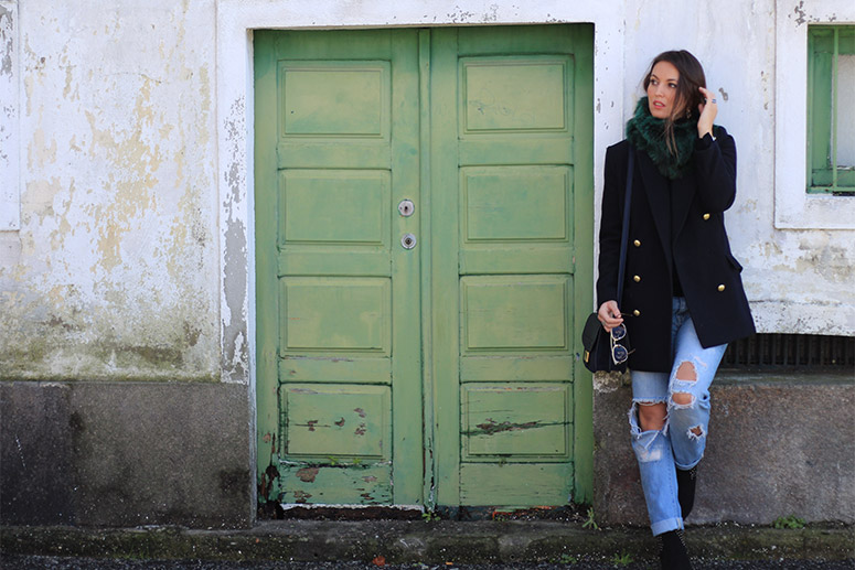 NavyBlue-and-Green_LostinVogue_EliG_06