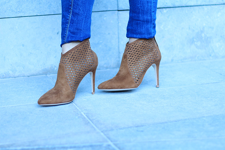 NavyandCamel_EliG_LostinVogue_06