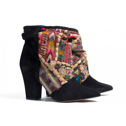 NewFolklore_LostinVogue_38