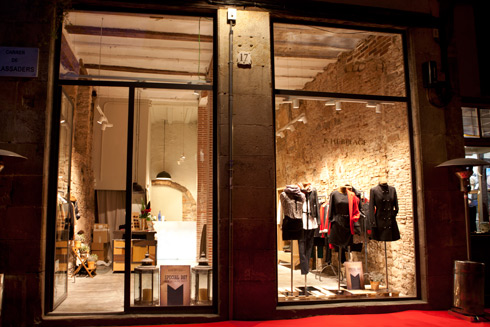 NewOpening_JSHeritage_LostinVogue_02