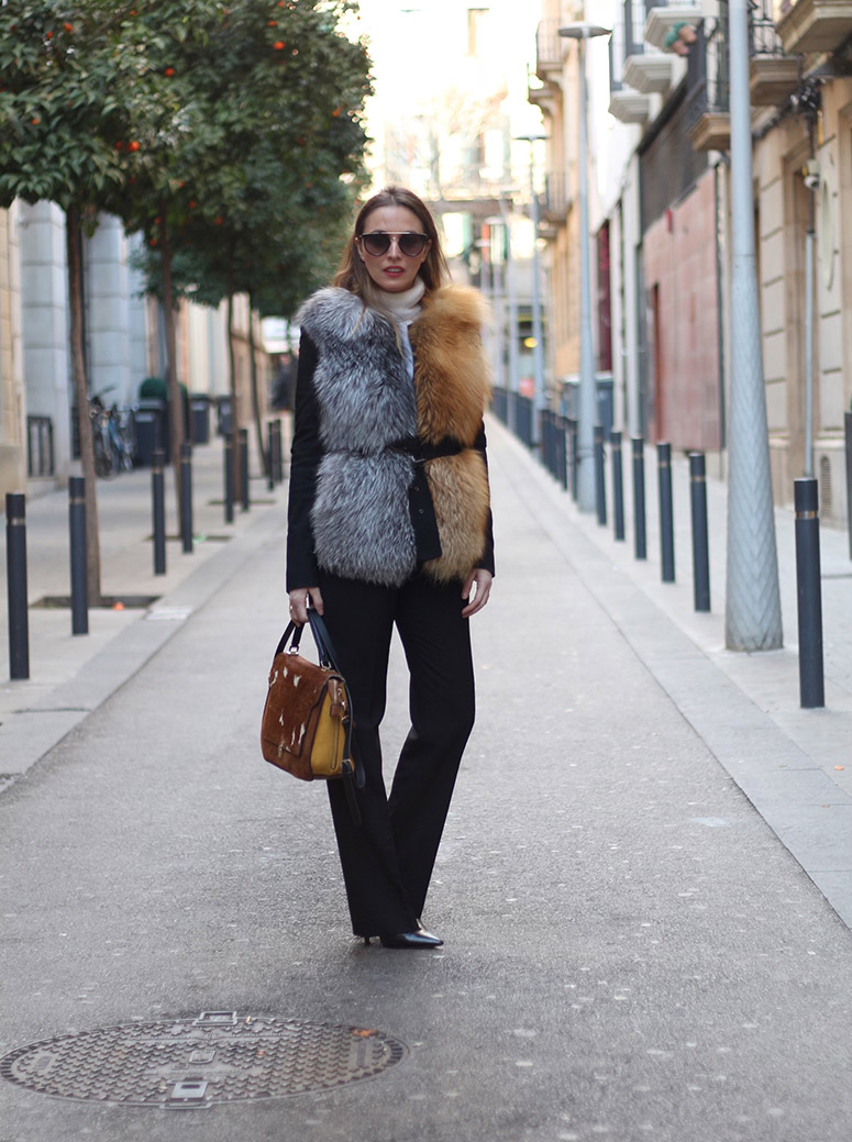 Otrotrajenegro_EliG_Workinglook_eliandeli_03