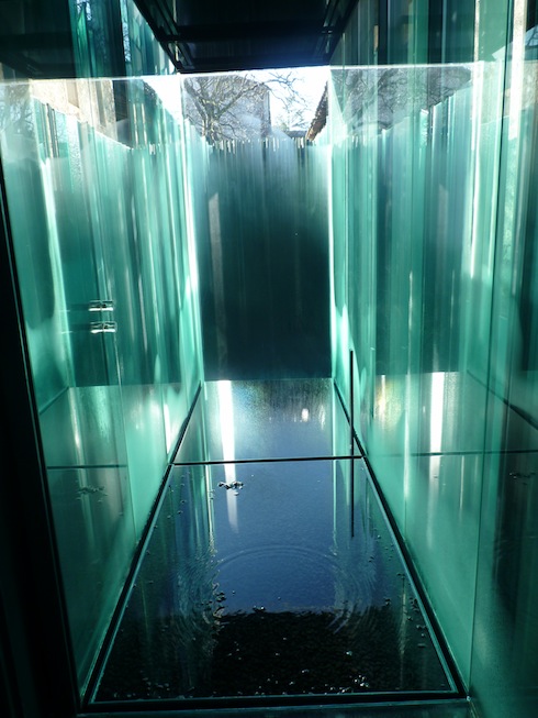 P1060880