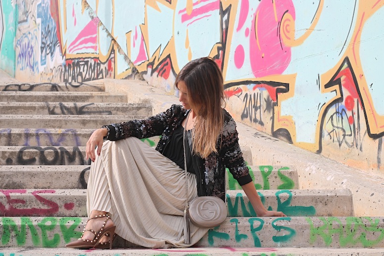 pleats-and-sequins-www-lostinvogue-com-6