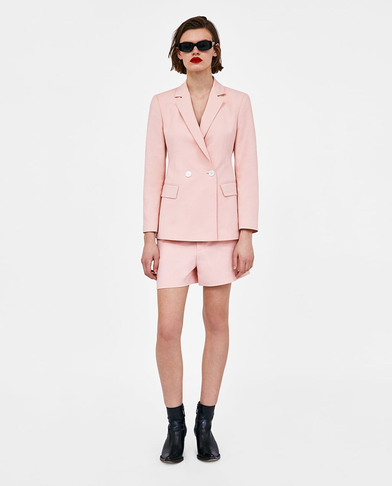 PinkSuit_LookoftheWeek_LostinVogue_10