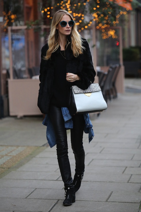 Poppy+Delevingne+Poppy+Delevingne+Takes+Stroll+o1uTKgvD3-Wx