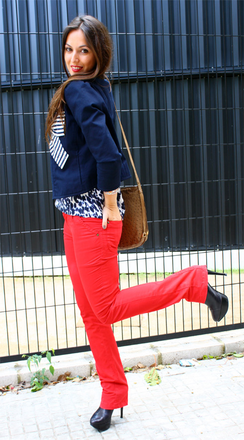 Red Pants Look General 02 Red Pants Look General 02