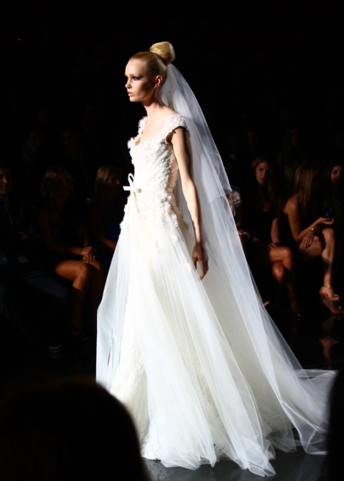 Pronovias 02