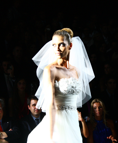 Pronovias 03