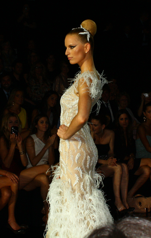 Pronovias 24