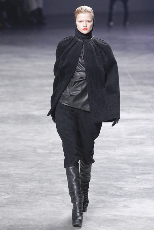 LostinVogue_Capetime_30