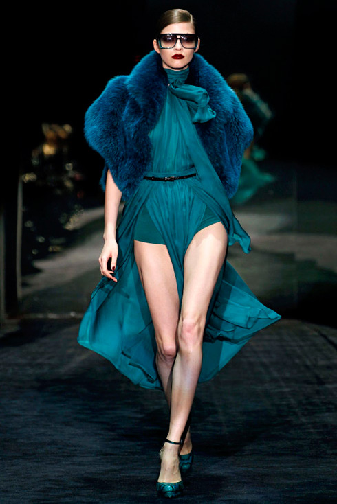 Green Tale Lost in Vogue (24) Green Tale Lost in Vogue (24)
