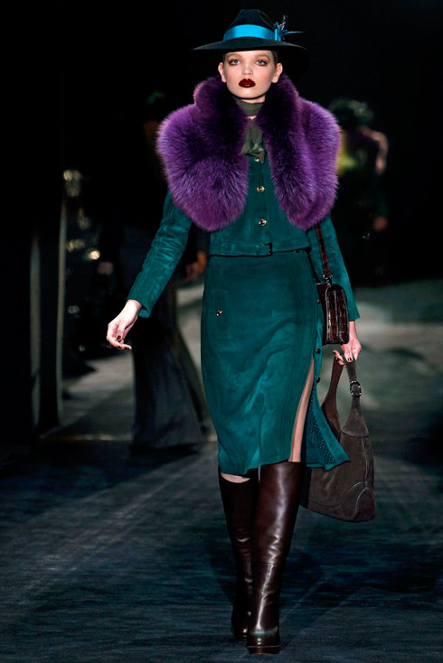 Green Tale Lost in Vogue (22) Green Tale Lost in Vogue (22)