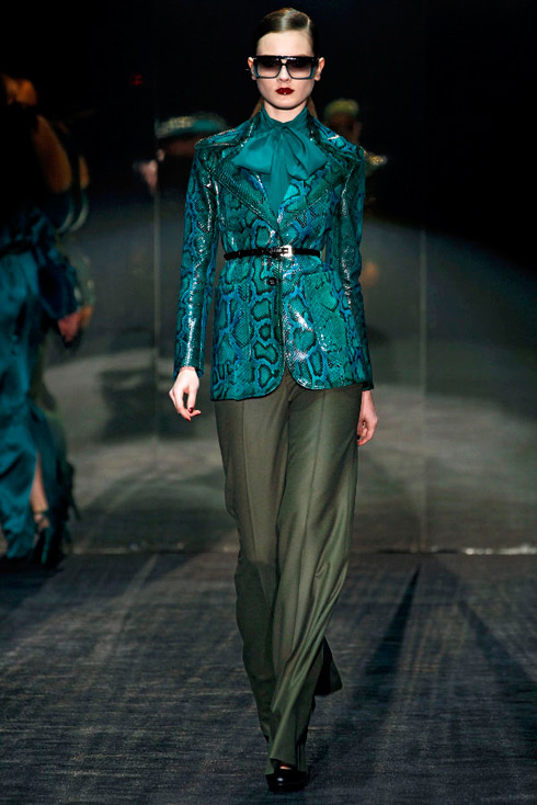 Green Tale Lost in Vogue (21) Green Tale Lost in Vogue (21)